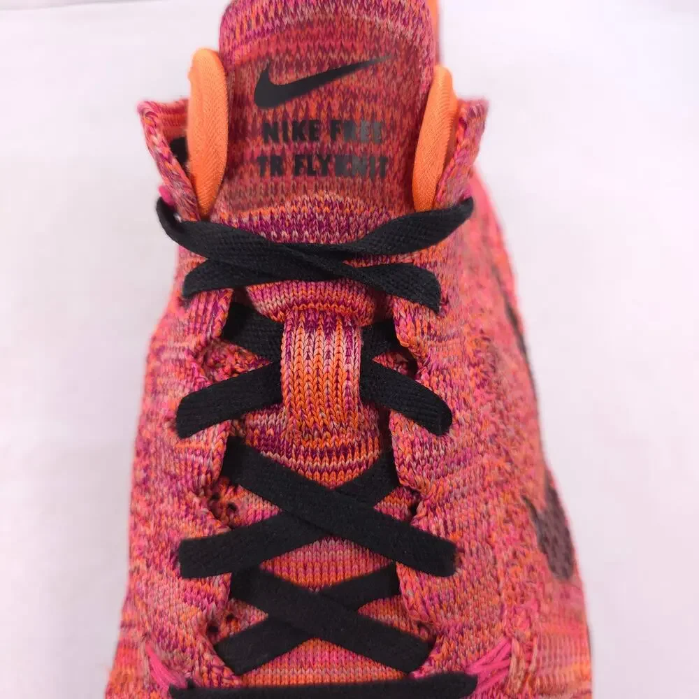 Nike Free TR Flyknit Athletic Running Shoe Womens Size 8.5 718785-800 Pink